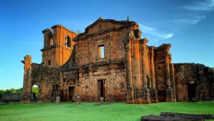 linda imagem das ruinas de são miguel das missões tenondé park hotel